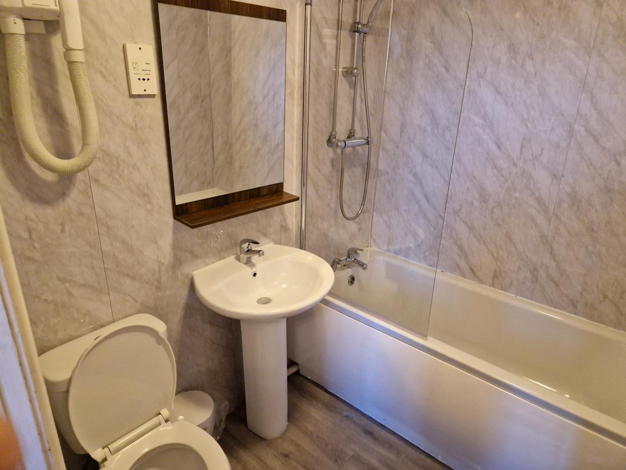 The Menai Hotel And Bar Bangor  Ngoại thất bức ảnh