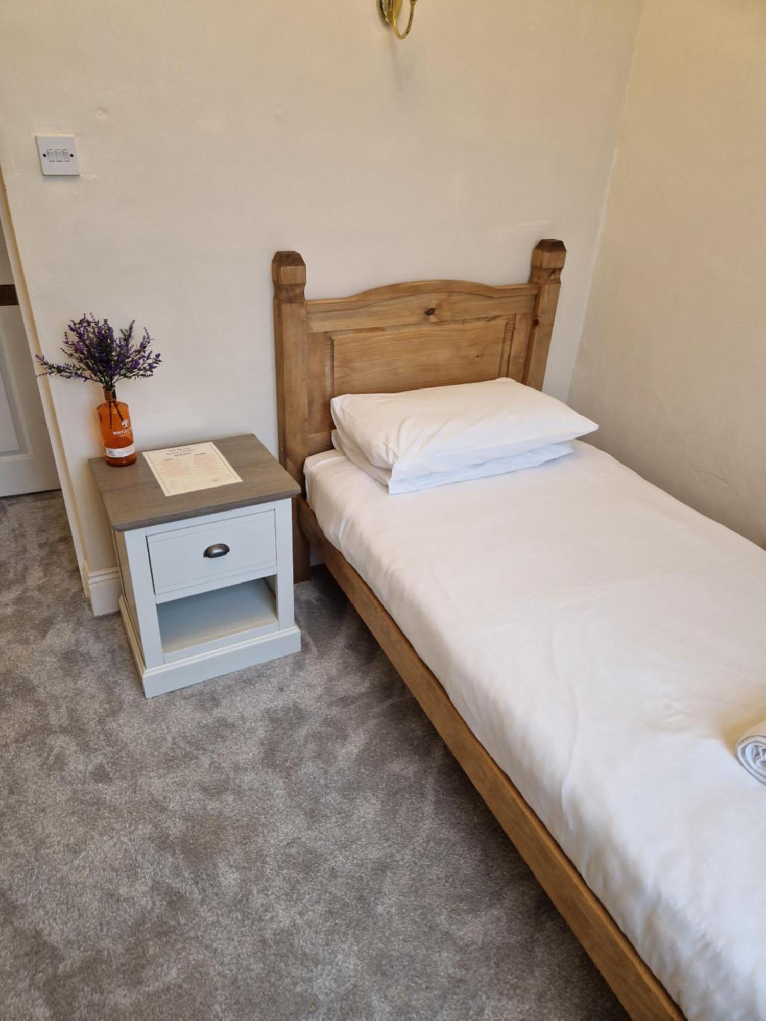 The Menai Hotel And Bar Bangor  Phòng bức ảnh